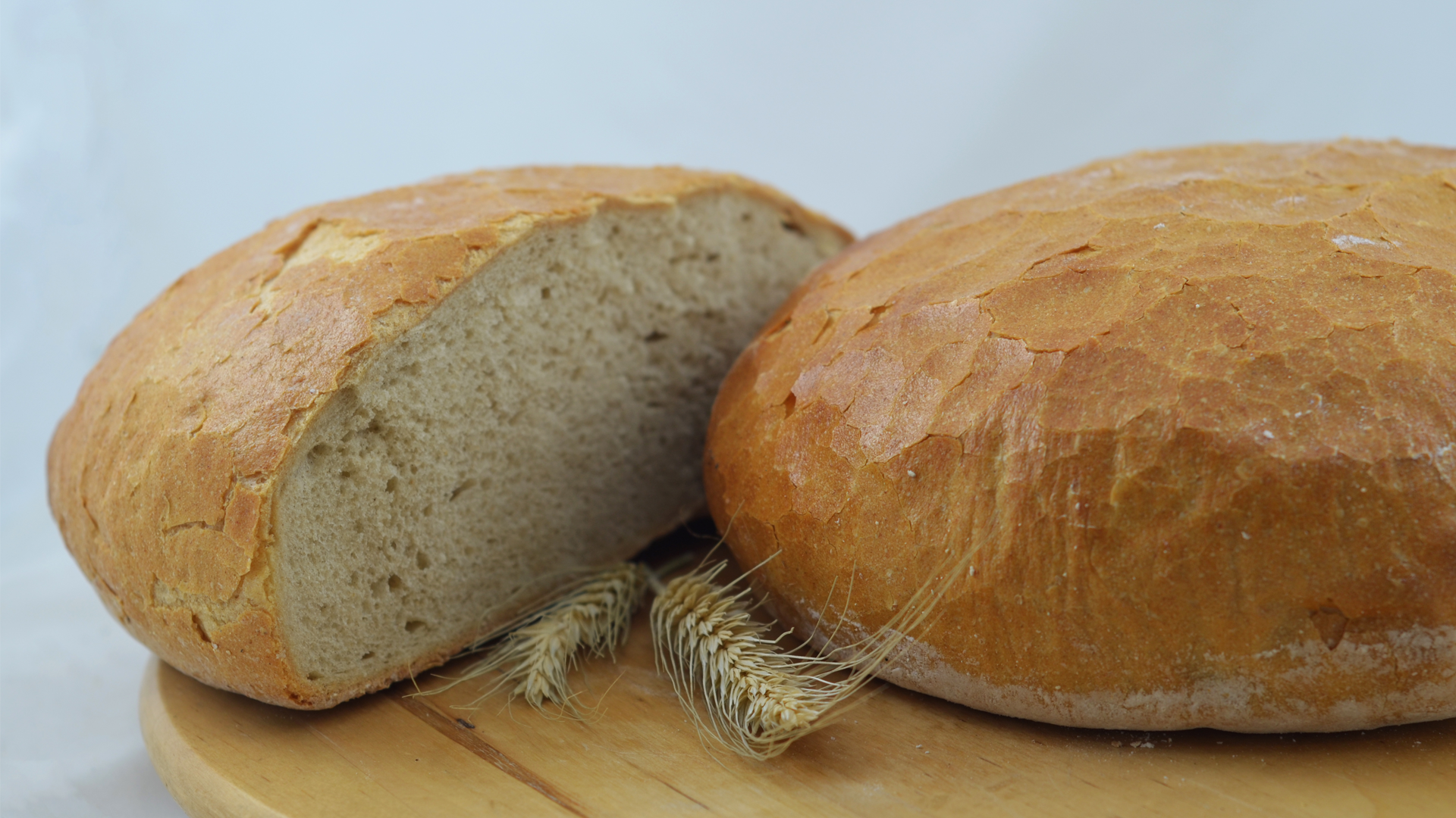 Chleb pszenno-żytni okrągły